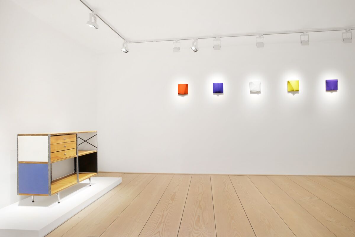 pur natur Dielen Douglasie Select massiv 28x350mm in Galerie BECKERS + FRANKLANDAU in Frankfurt