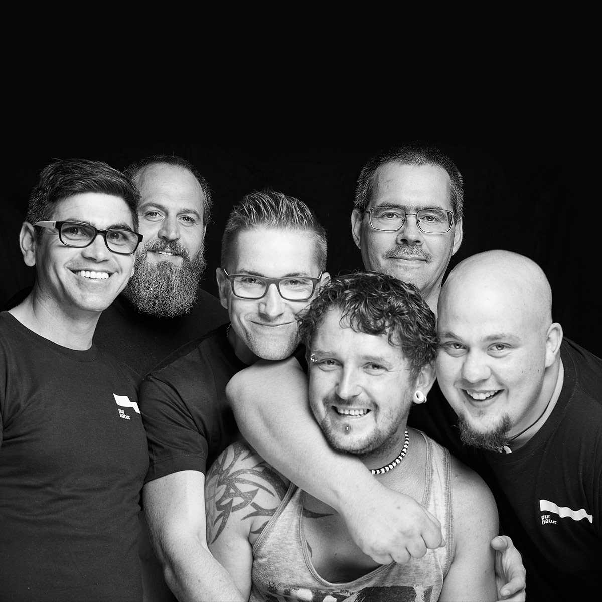 Gruppenbild von Kollegen aus dem Sägewerk